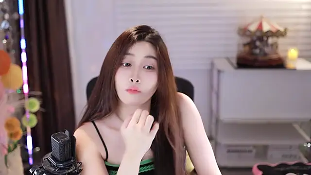 SleepArtist online show from 11/16/25, 03:17