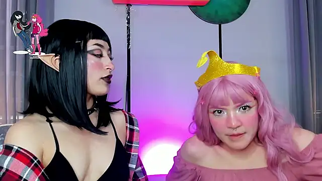 Snapshot of Tiny__Emmy chatting on 12/01/24, 04:29 Tiny Emmy online show from 12/01/24, 04:29