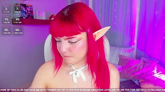 Snapshot of Tiny__Emmy chatting on 02/12/25, 06:30 Tiny Emmy online show from 02/12/25, 06:30