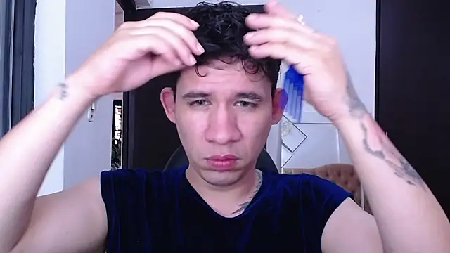 Snapshot of cute_eidenx chatting on 06/24/26, 02:27 cute eidenx online show from 06/24/26, 02:27