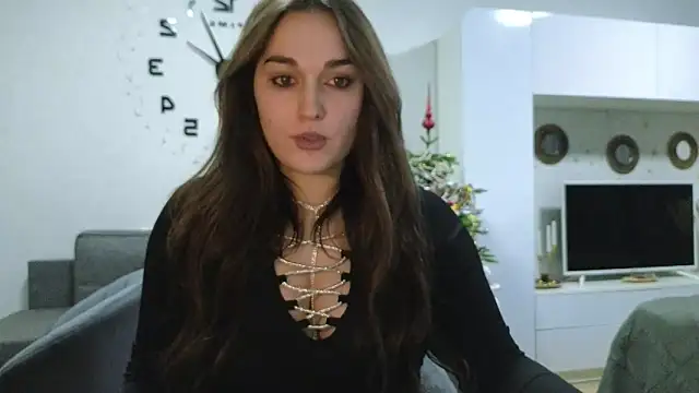 Snapshot of me_lissa_sun13 chatting on 12/23/24, 11:06 me lissa sun13 online show from 12/23/24, 11:06