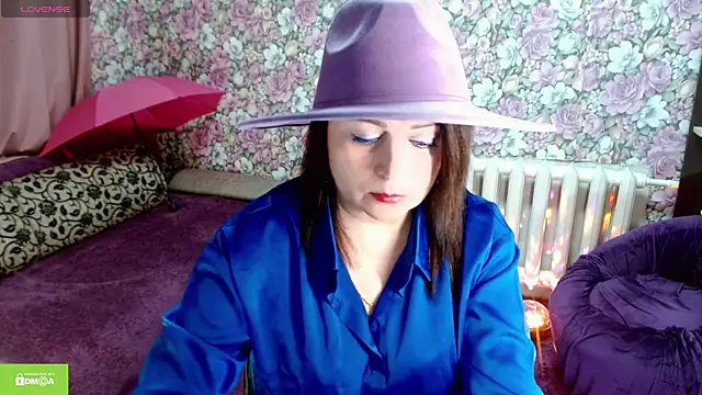 Julia-ru online show from 04/01/26, 08:17