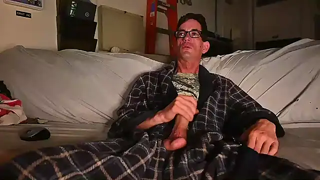 Snapshot of joeiandola chatting on 02/11/25, 05:05 joeiandola online show from 02/11/25, 05:05