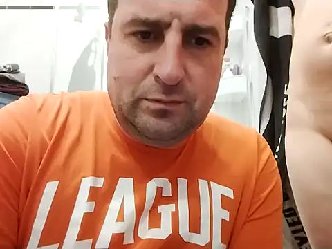 Snapshot of Natuerlich_verliebt69 chatting on 12/09/24, 07:07 Natuerlich verliebt69 online show from 12/09/24, 07:07