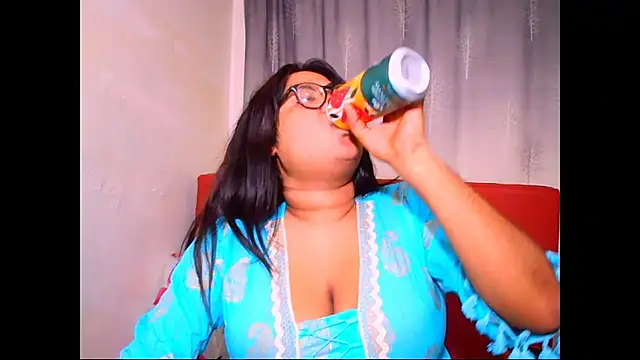 Indian Lola00 online show from 11/28/25, 08:33