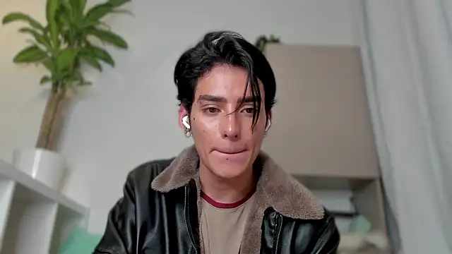 sebas rose online show from 01/15/25, 02:27