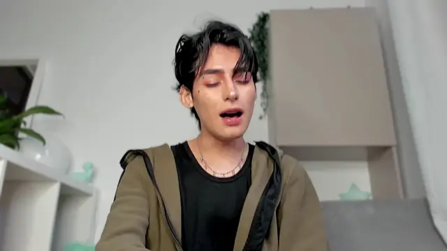 sebas rose online show from 02/14/25, 09:43