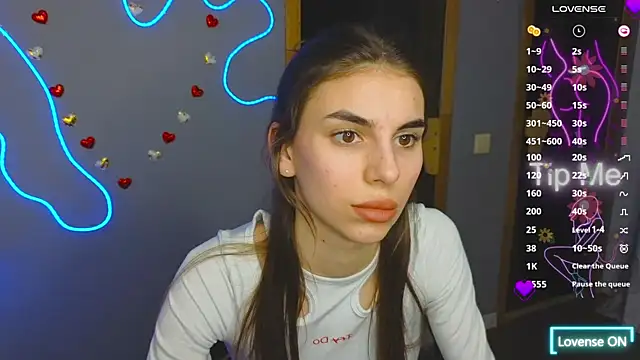 EmmyGreans online show from 03/13/25, 03:39