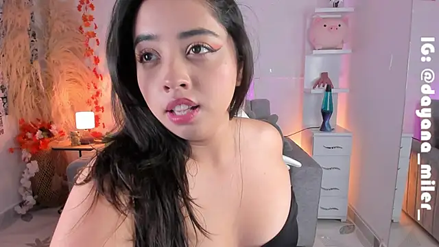  dayana miler online show from 01/06/25, 01:31