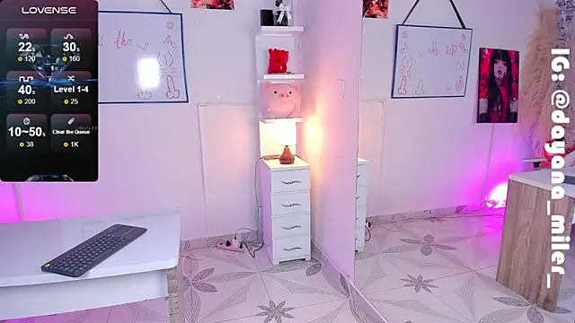  dayana miler online show from 01/24/25, 01:56