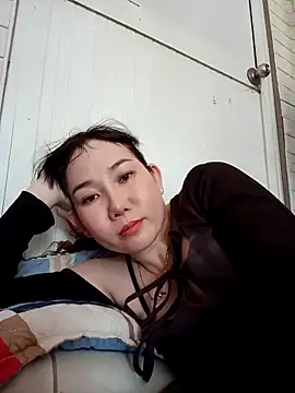 Snapshot of Ana_love2000 chatting on 03/03/25, 08:49 Ana love2000 online show from 03/03/25, 08:49
