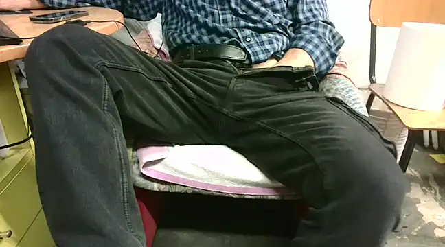 Giulio35 Pika online show from 03/05/25, 05:18