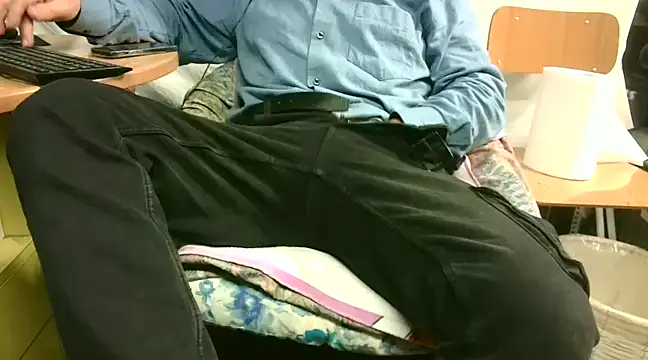 Giulio35 Pika online show from 03/11/25, 04:29