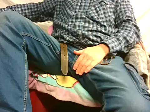 Giulio35 Pika online show from 12/23/25, 05:38