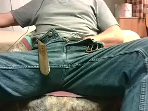 Giulio35 Pika online show from 04/13/26, 04:01