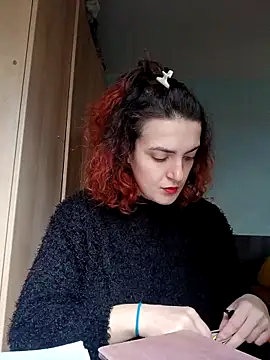 LadyMinnie online show from 10/26/25, 02:12