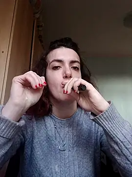 LadyMinnie online show from 11/11/25, 02:28