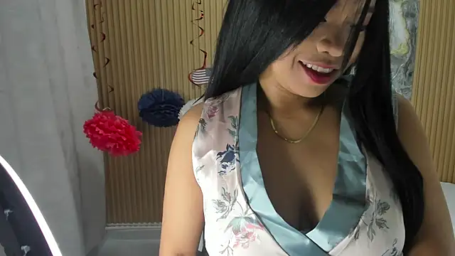 Lili 16 online show from 09/12/25, 11:10