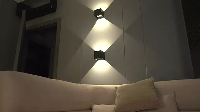 -Snowwwy- online show from 03/22/25, 03:31