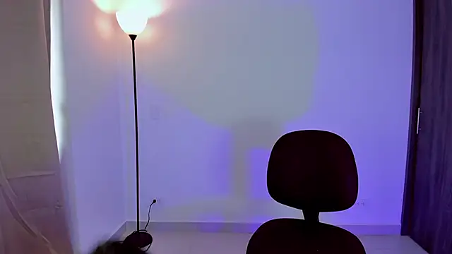 Lilabril online show from 01/27/25, 02:02