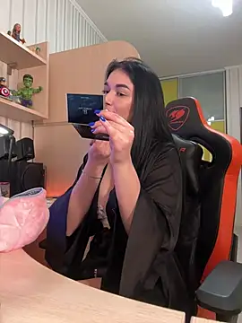 Julietta a online show from 02/24/25, 08:25