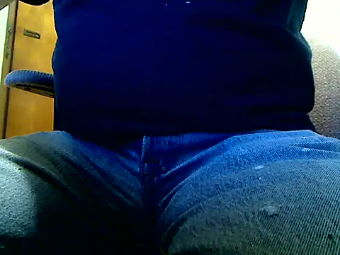 markluvskitty online show from 12/15/25, 01:04