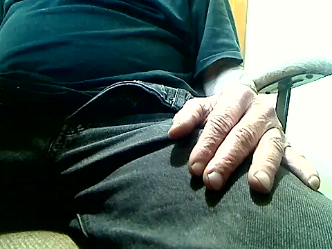 markluvskitty online show from 01/05/26, 05:27