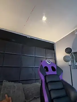 CHERRYY BOMB  online show from 03/15/26, 07:20