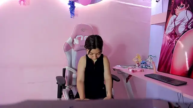 CharlotteMuller online show from 03/22/26, 02:42