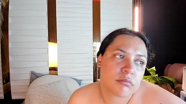 Biiancacox online show from 09/10/25, 03:17