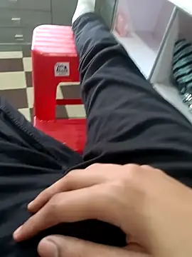 HeftyTheory7 online show from 12/04/25, 11:19