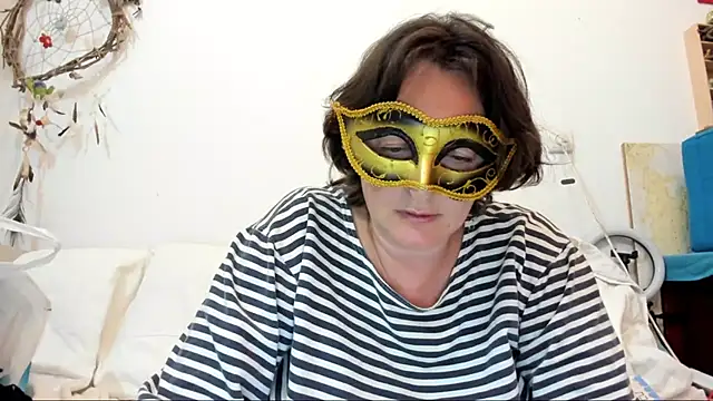 Snapshot of IsraeliMilf chatting on 01/05/25, 09:03 IsraeliMilf online show from 01/05/25, 09:03