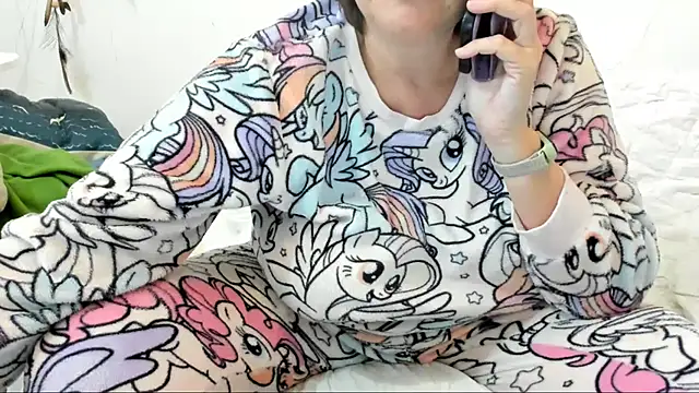 Snapshot of IsraeliMilf chatting on 02/20/25, 07:23 IsraeliMilf online show from 02/20/25, 07:23