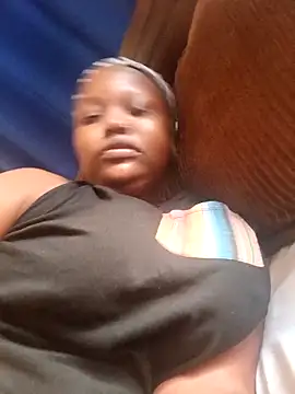 queennapal online show from 03/30/26, 03:51