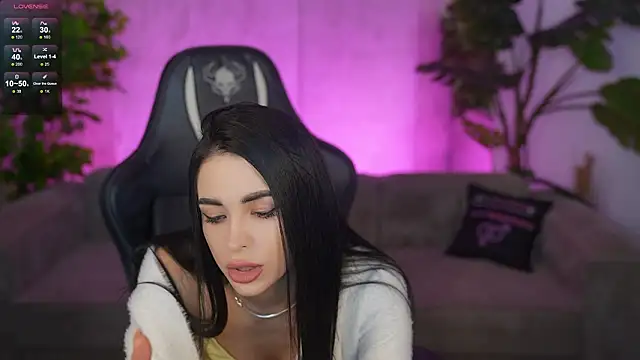 Tina Breeze online show from 03/23/26, 08:18