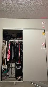 ThickerThanYoBitch online show from 02/16/26, 08:38