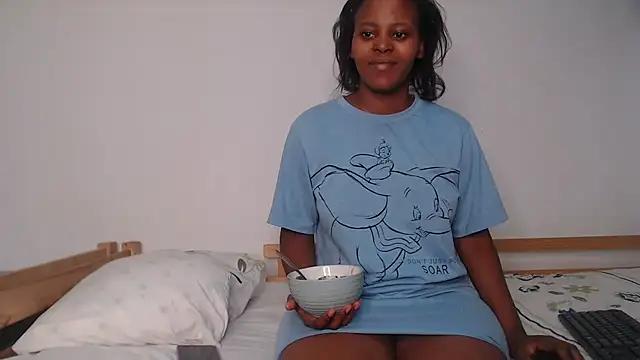 SexyKate852 online show from 02/06/25, 06:35