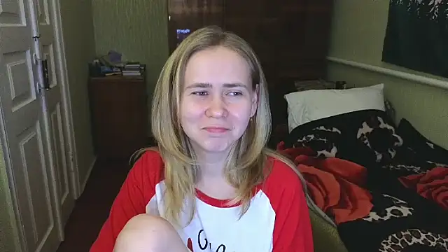 Riley Roo online show from 12/07/24, 07:43