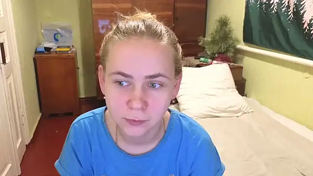 Riley Roo online show from 01/11/25, 07:05