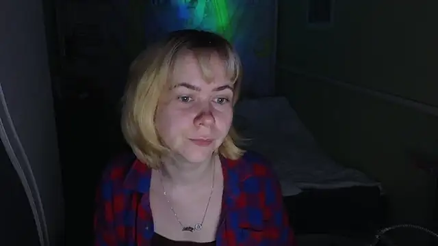 Riley Roo online show from 04/12/26, 03:44