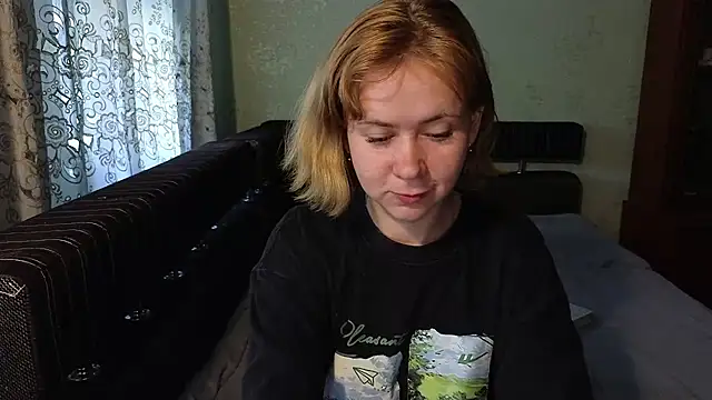 Riley Roo online show from 07/07/26, 06:16