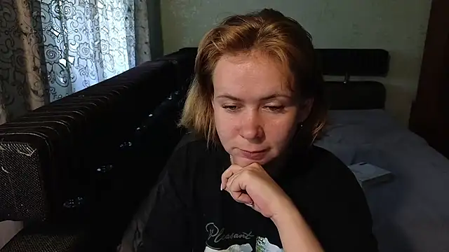 Riley Roo online show from 07/07/26, 06:47