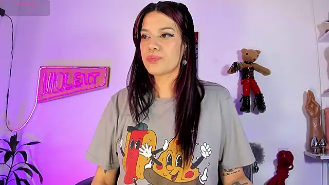 Violet-Queen online show from 01/17/26, 07:02