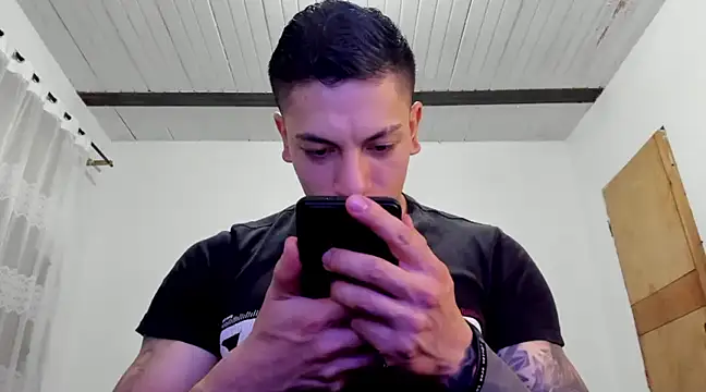 aquiles 51 online show from 12/04/24, 11:35