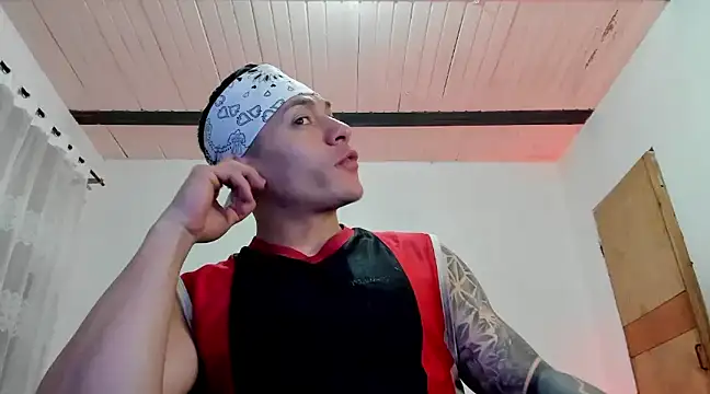 aquiles 51 online show from 03/18/25, 12:38