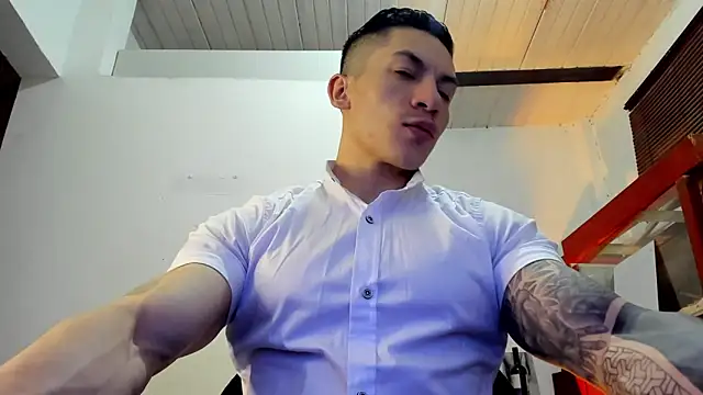 aquiles 51 online show from 11/03/25, 07:48