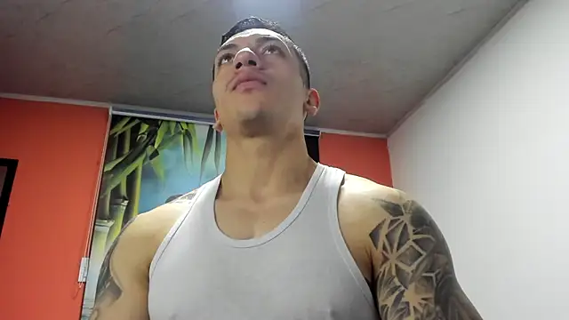 aquiles 51 online show from 11/28/25, 04:09