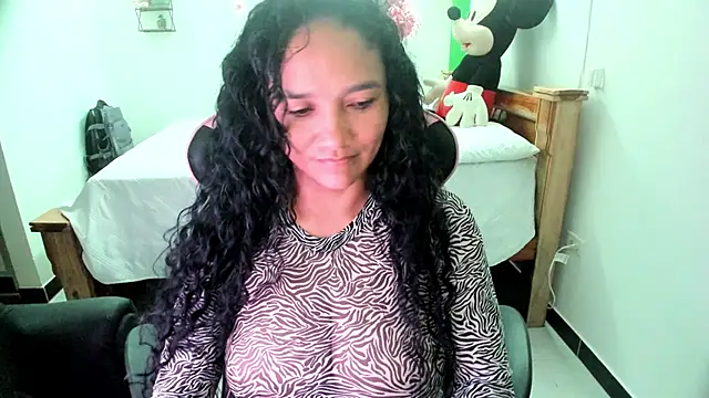 rayza mature 154 online show from 10/29/25, 03:14