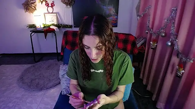 IsaBaileys  online show from 12/18/24, 07:08