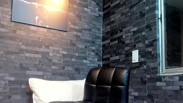 Snapshot of BruceDallas chatting on 02/28/26, 02:56 BruceDallas online show from 02/28/26, 02:56